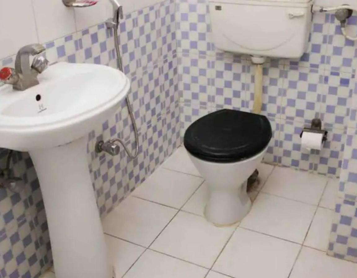 נאסיק Hotel Rahi מראה חיצוני תמונה